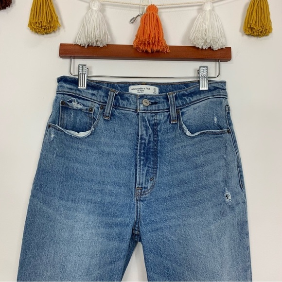 Abercrombie & Fitch The Skinny High Rise Distressed Jeans Size 27 - Picture 3 of 9
